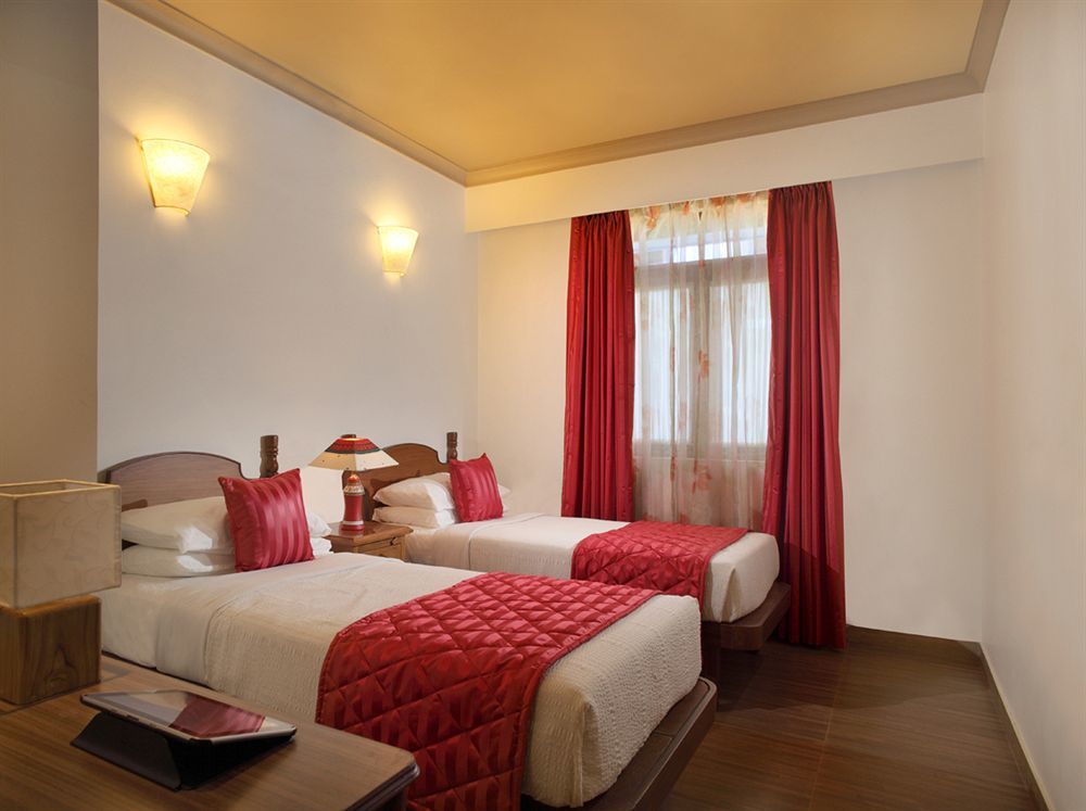Hotel Monterio Baga Esterno foto